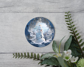 Winter Whimsy: Artisanal Snowman Ornament & Snow Globe – Infuse Your Holiday with Enchantment through this Delightful Frosty Keepsake